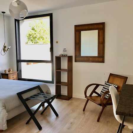 Hotelya - Lille Villeneuve D'Ascq Luaran gambar