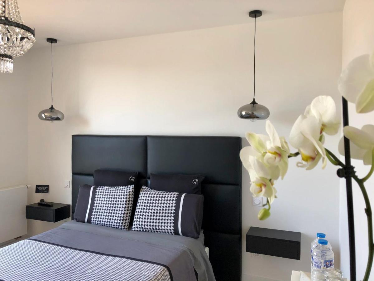 Hotelya - Lille Villeneuve D'Ascq Luaran gambar