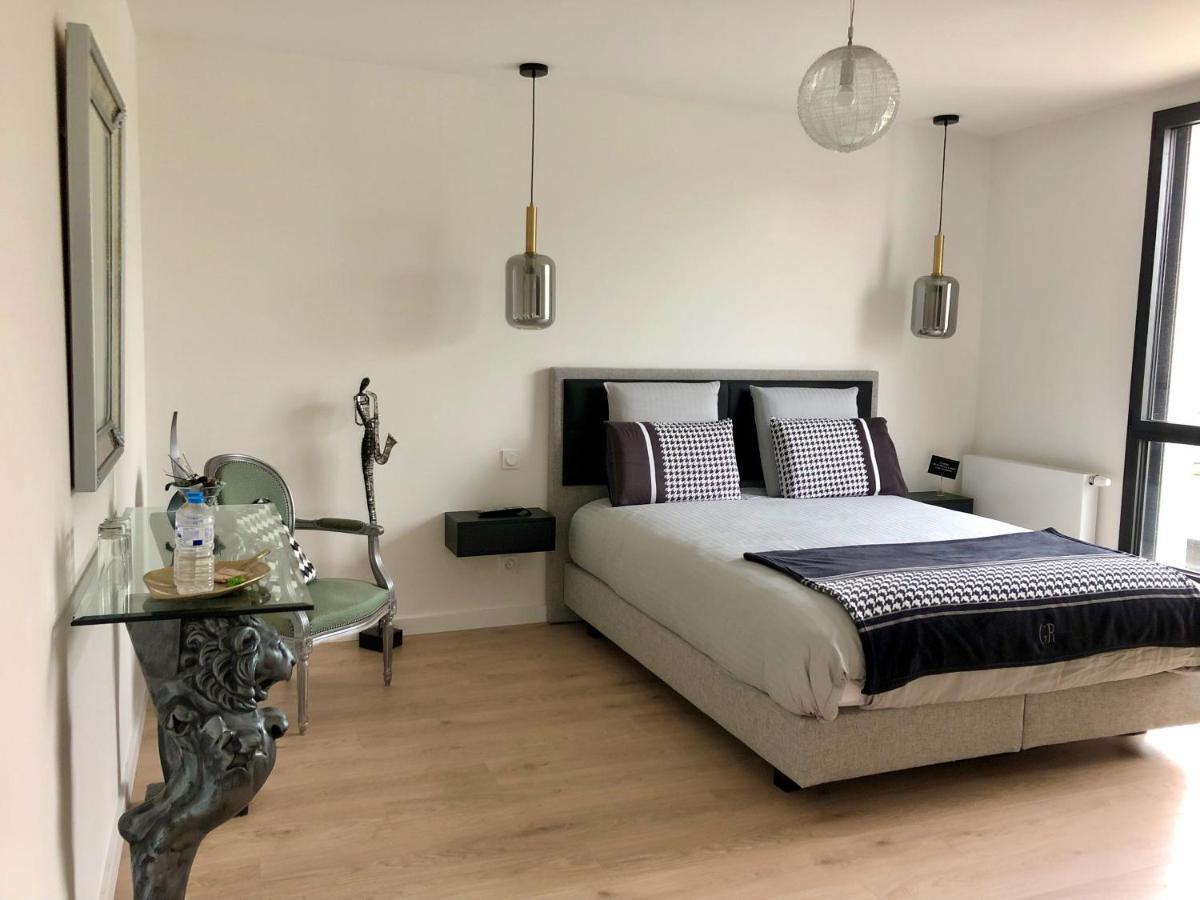 Hotelya - Lille Villeneuve D'Ascq Luaran gambar